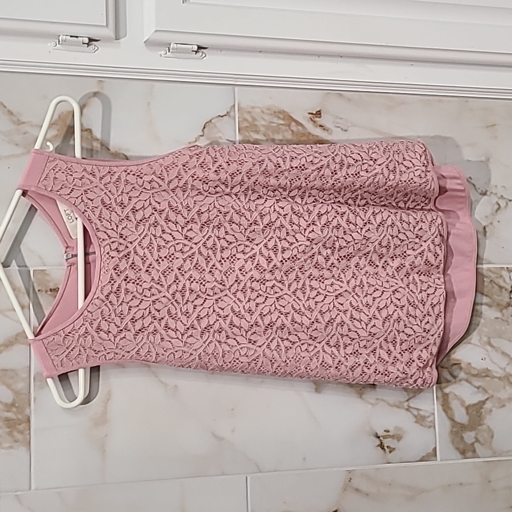 Loft Pink sleeveless blouse Size S
